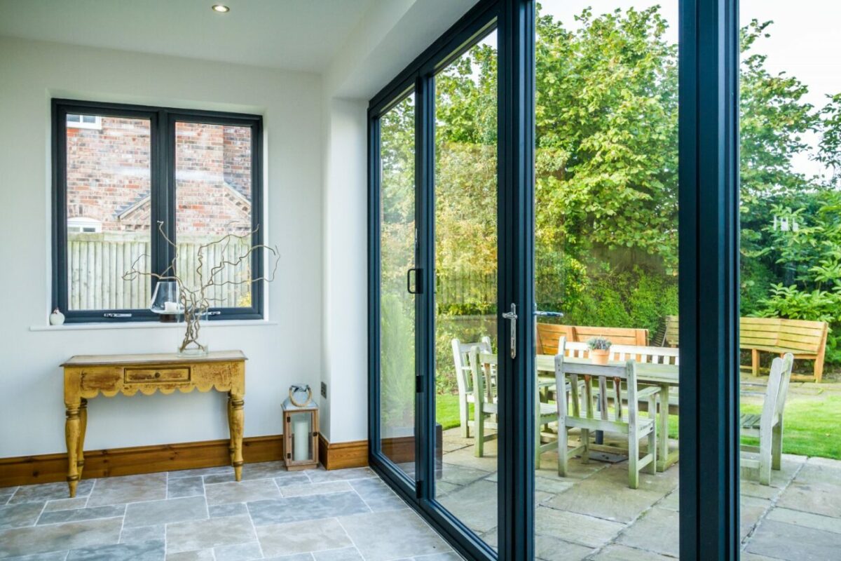 aluminium bifold doors worcestershire