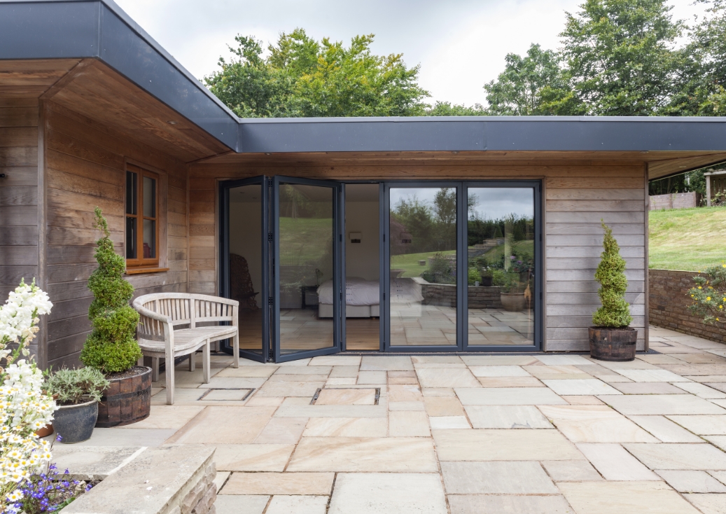 aluminium bifold doors Worcestershire 